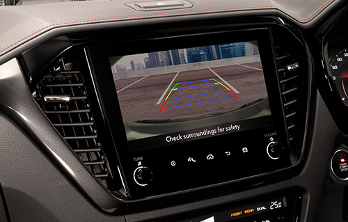 D-MAX reversing camera system