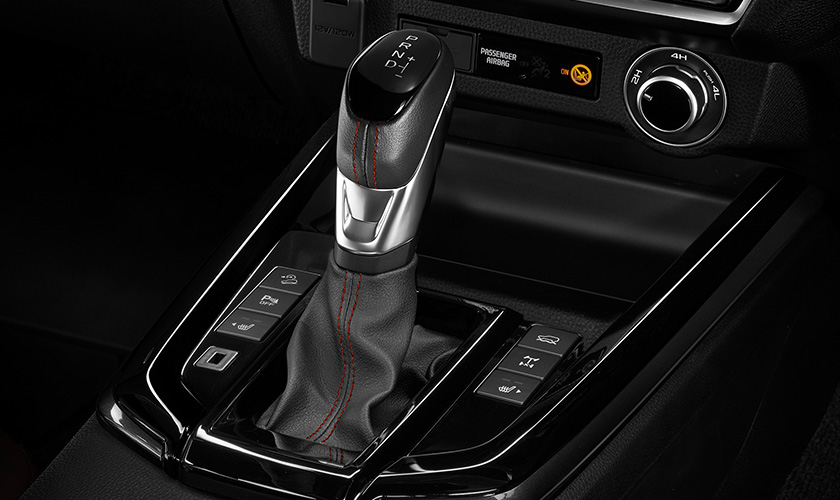 Isuzu D-MAX 6-speed automatic transmission paired with 3.0L turbo-diesel engine