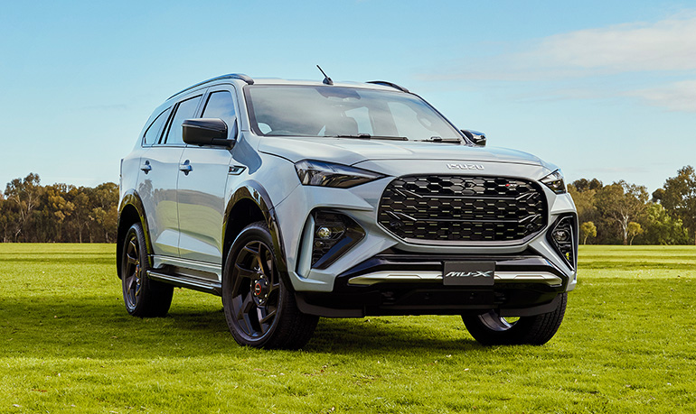 Watch the Isuzu MU-X in action