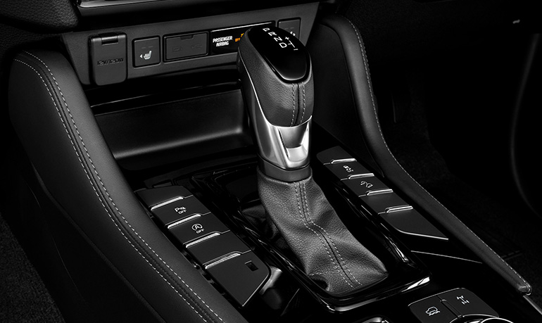 Isuzu MU-X 8-speed automatic transmission paired with 2.2L turbo-diesel engine