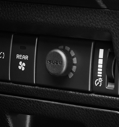 Isuzu MU-X Electronic Brake Controller for braked trailer towing