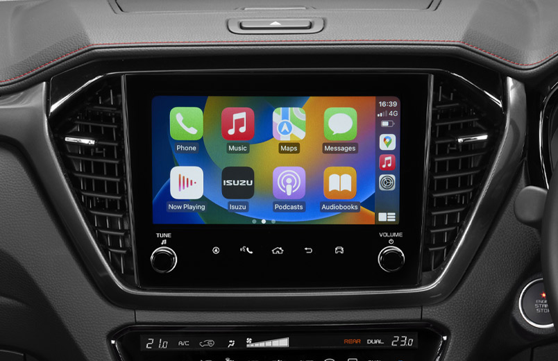 D-MAX X-TERRAIN touchscreen with wireless Apple CarPlay and Android Auto
